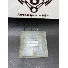 Блок керування двигуном (ЕБУ) Блок керування двигуном (ЕБУ)
